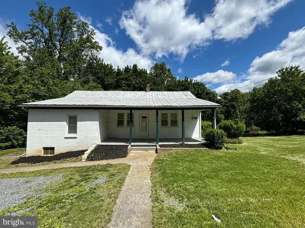 808 Chestnut Hill Rd, Harpers Ferry, WV 25425