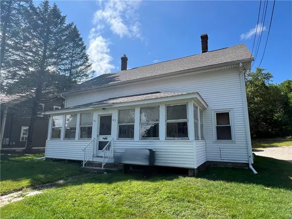 85 Main St N, Slatersville, RI 02876