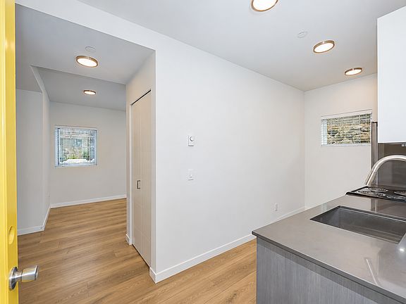 2nd image of 1720 14th Ave #103