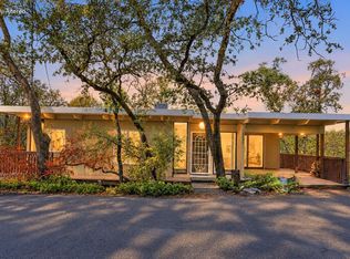 2160 Skyline Dr, Redding, CA 96001