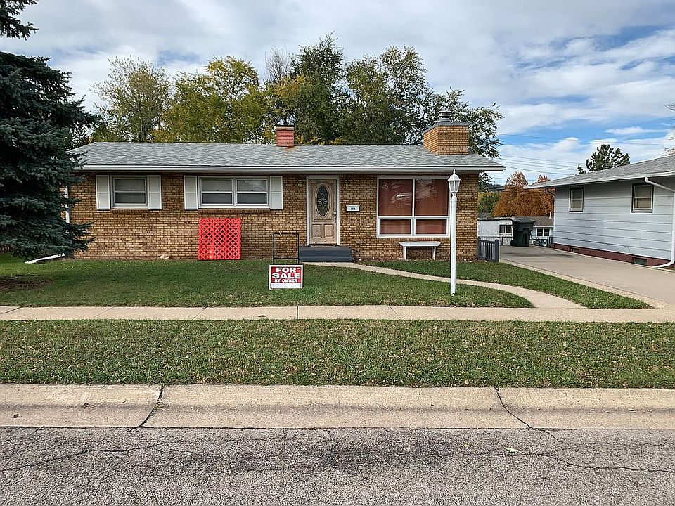 1st image of 1919 Sunset St