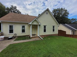 112 E Dean Rd, Irmo, SC 29063