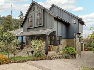 3538 SW Woods St, Portland, OR 97221