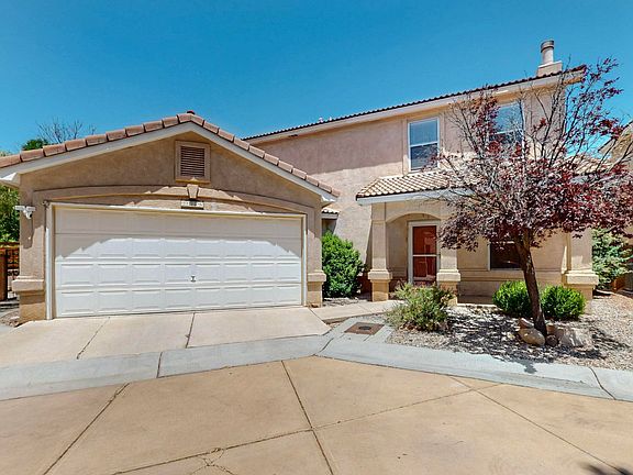 2nd image of 2135 Altura Verde Ln NE