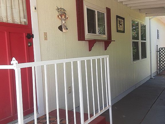3rd image of 4908 S Tumbleweed Pl
