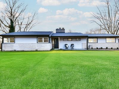 10190 N College Ave, Indianapolis, IN, 46280