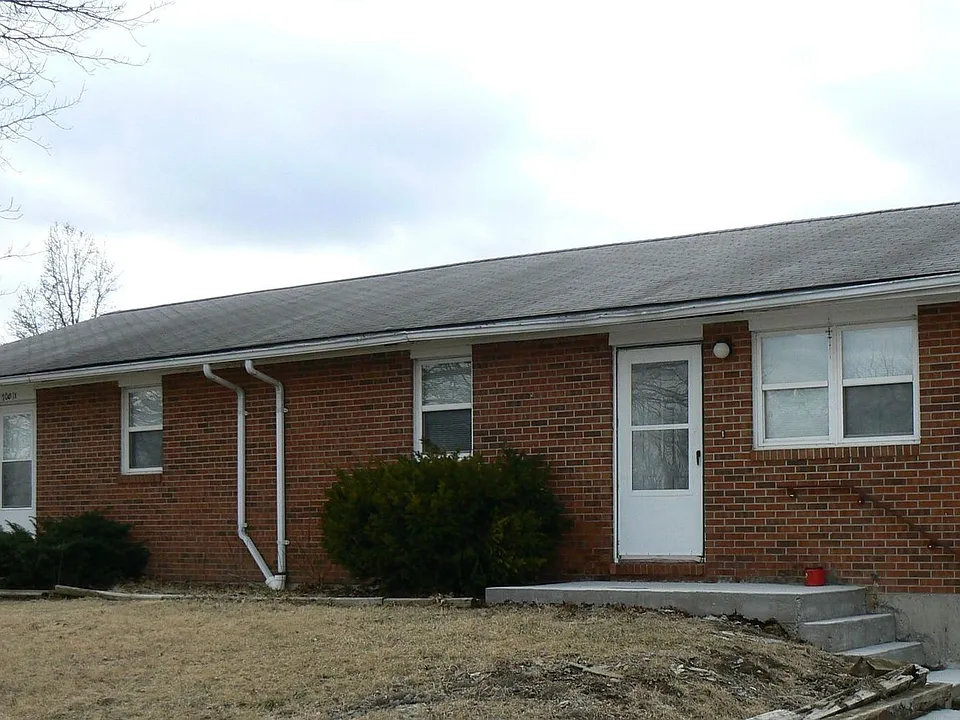 7001 N Moberly Dr