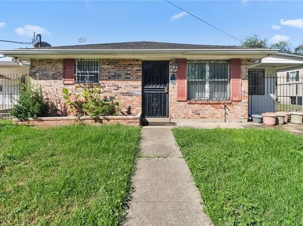 3812 Metropolitan St, New Orleans, LA 70126