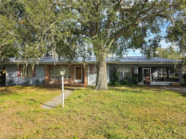 4521 Swinger Rd, Dover, FL 33527