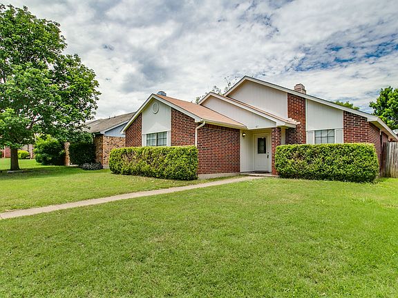 411-sims-dr-cedar-hill-tx-High-Res-3.jpg