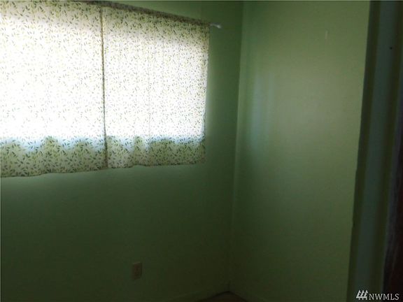 5th image of 27907 J Ln