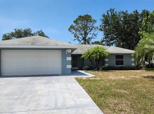 25330 Canterbury Dr, Lake Wales, FL 33898
