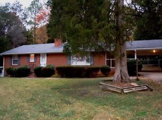 3955 Yarbrough Ave, Winston Salem, NC 27106