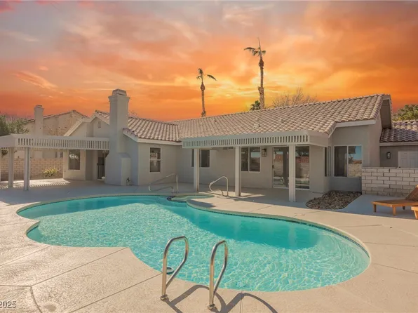 5904 Willowcreek Rd, North Las Vegas, NV 89031