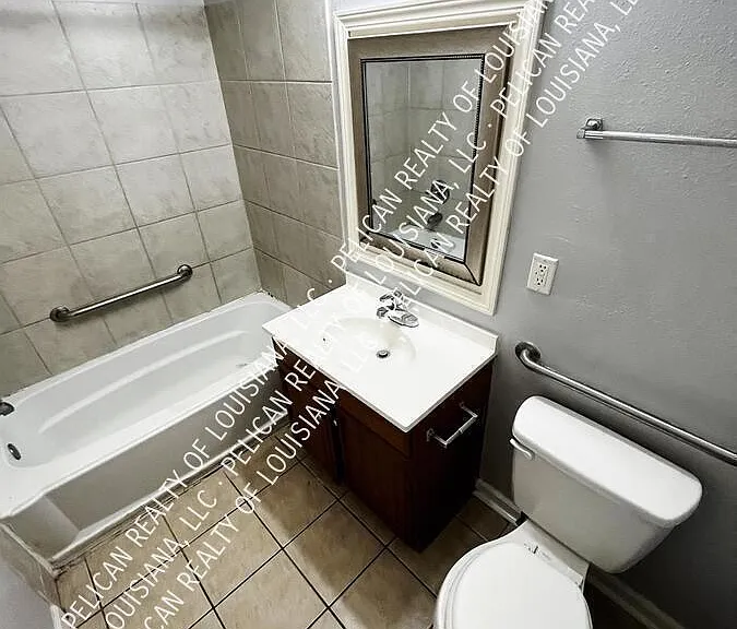 4574 Dodt Ave #A — Photo 4