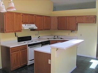 3rd image of 504 Ortman Ln