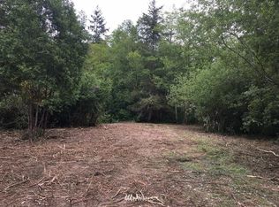 11540 Gray Ln, Bainbridge Island, WA 98110