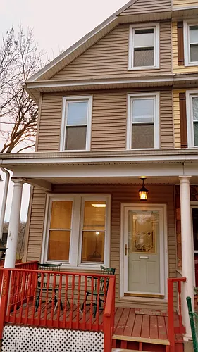 600 Pardee St Photo 1