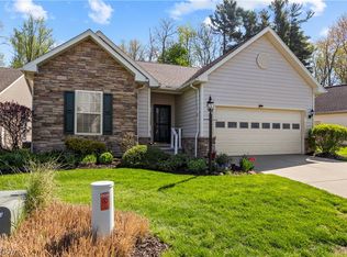 884 Lakeview Ct, Kent, OH 44240
