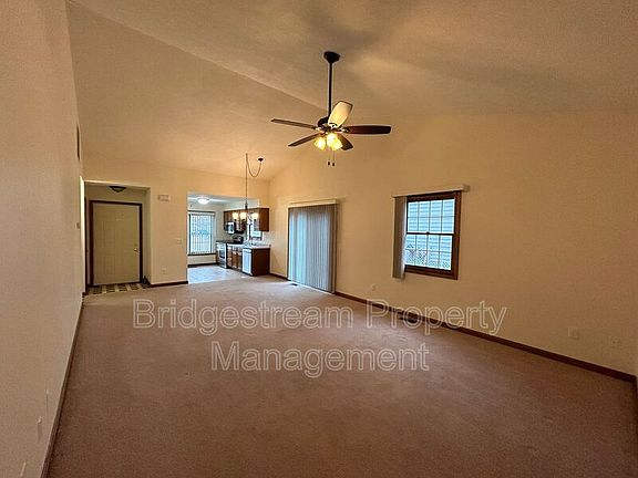 4th image of 1634 Tamworth Cir