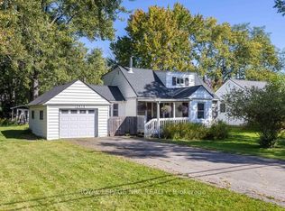 2414 Port Robinson Rd, Thorold, ON L3B 5N5