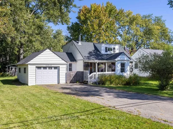 2414 Port Robinson Rd, Thorold, ON L3B 5N5