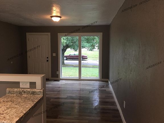 5th image of 4211 Melgrove Ave