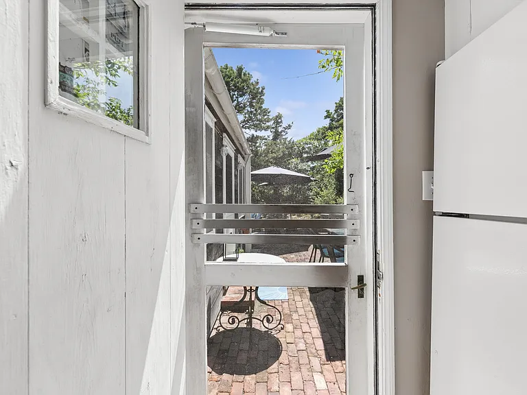 38 Surf Dr — Photo 25