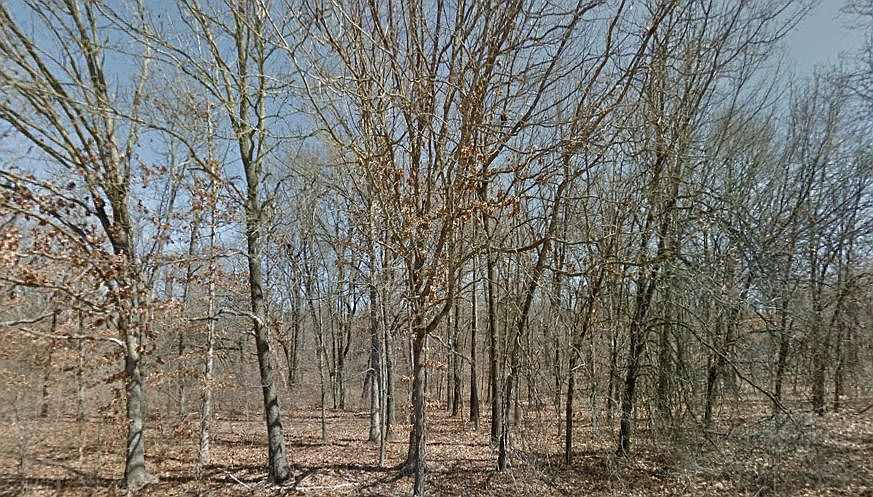 1st image of 16-35681 Dirleton Dr
