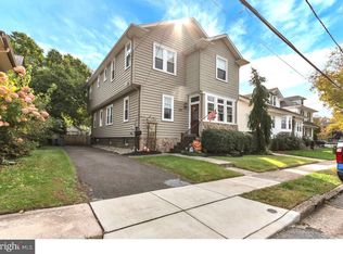 208 Carlisle Rd, Audubon, NJ 08106