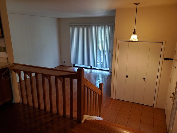 3rd image of 336 Sea Isle Ky