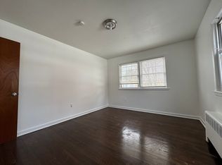 87 Evergreen Ave #4A, Hartford, CT 06105