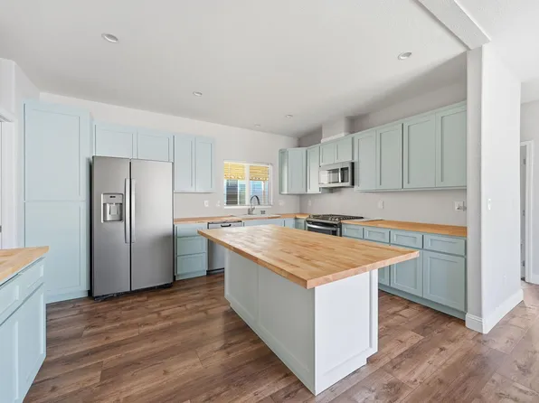 14740 Bass Dr #12, Redding, CA 96003