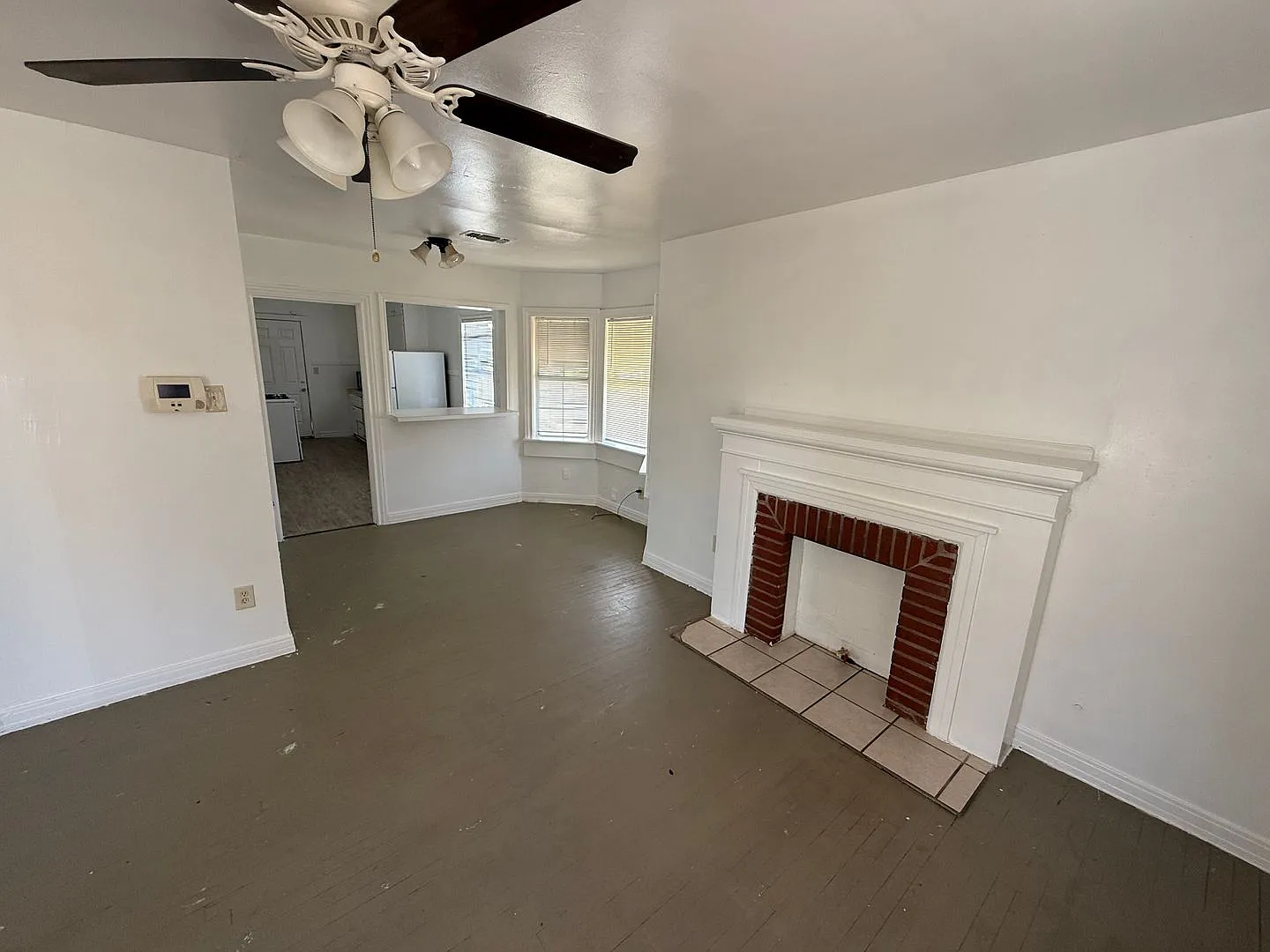 2 Bed 1 Bath Home — Photo 2