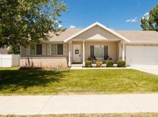 2912 W 1400 N, Clinton, UT 84015