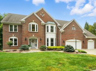 908 Forestview Ct, Loveland, OH 45140