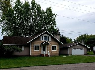 905 W 1st St, Tawas City, MI 48763