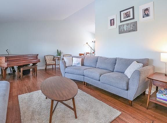3rd image of 1295 W Sturbridge Dr