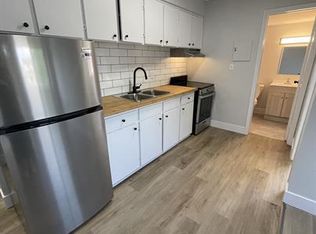 1030 Lillian Ave UNIT 302, Windsor, ON N9A 1V7