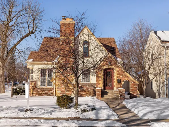 2616 Victory Memorial Dr, Minneapolis, MN 55412