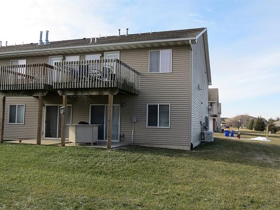 5th image of 1470 Hayden Ln