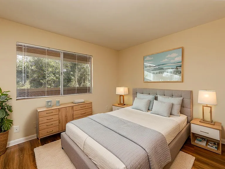 1635 Obispo Ave #D — Photo 13