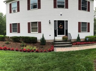 38 Clearview Rd, Averill Park, NY 12018