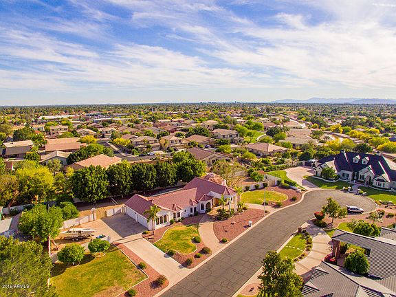 3rd image of 1251 E Salado Cir