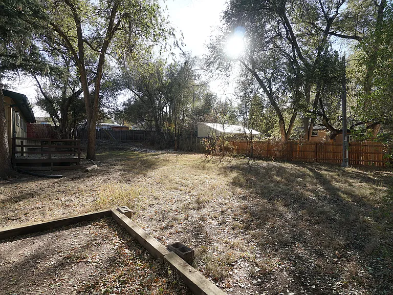 1912 Cascade Ln — Photo 3