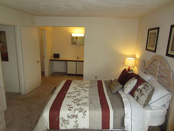2nd image of 3721 Snowdrift Cir APT 303