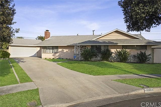 1st image of 1868 W Harriet Ln
