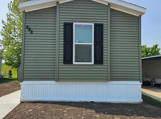488 Briarwood Dr #111, Middleville, MI 49333