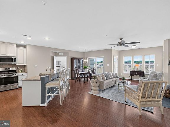 3rd image of 4851 Finnical Way Unit 304