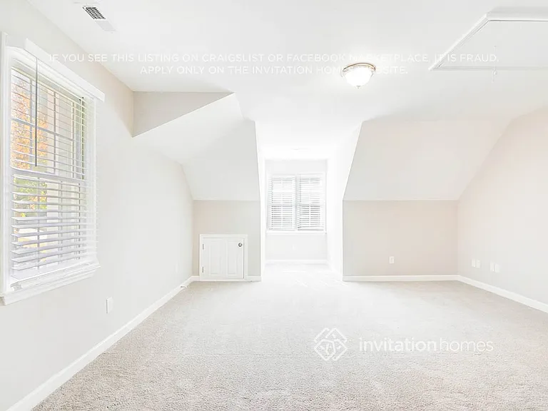 1612 Nesfield Pl — Photo 18
